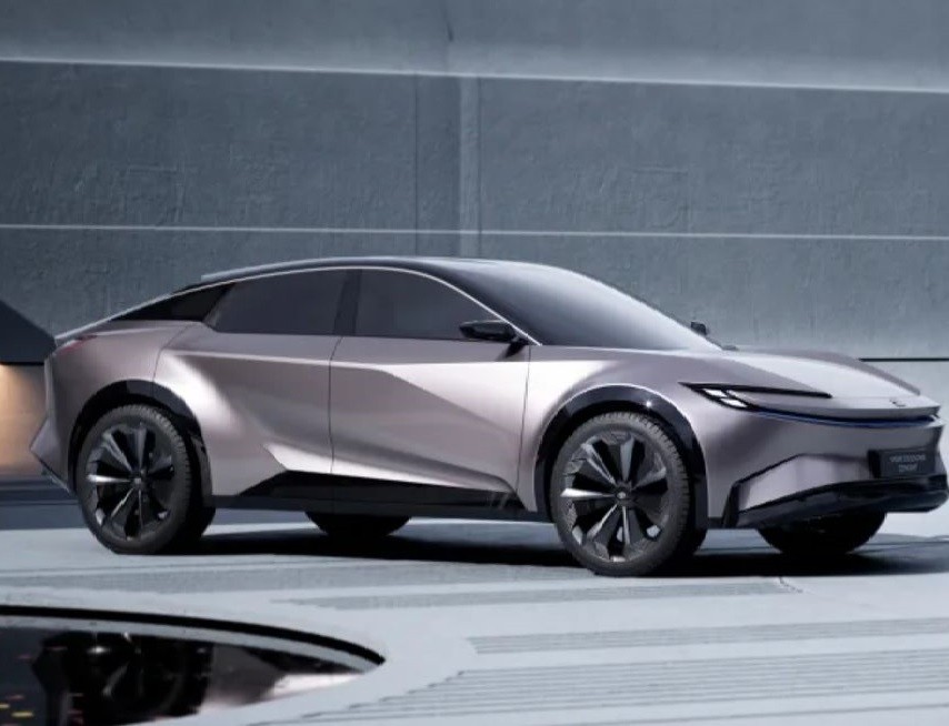 Toyota dezvăluie două concepte crossover EV care vor sosi până în 2025